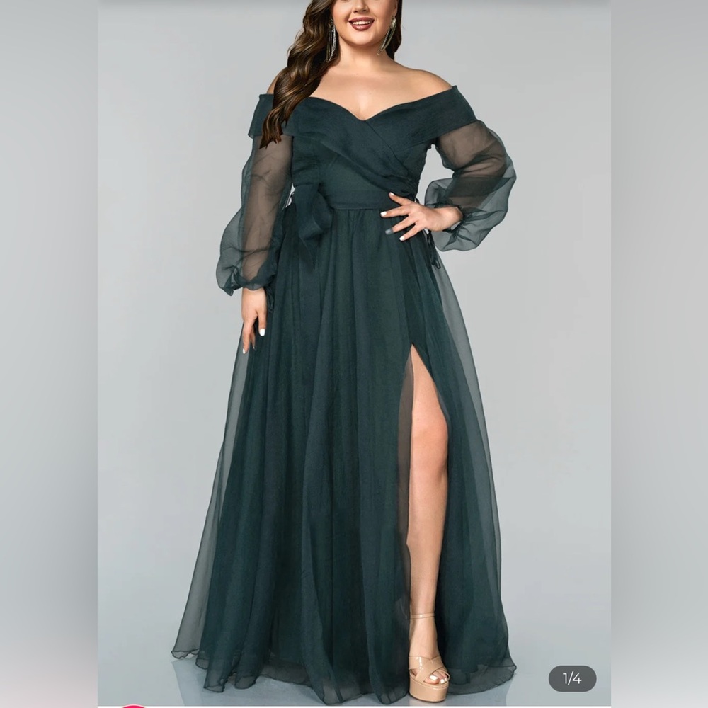 NWT Elegant Off-Shoulder Dark Green Evening Gown size 14